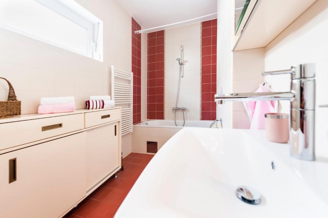 Apartment Anerol Ровинь Экстерьер фото